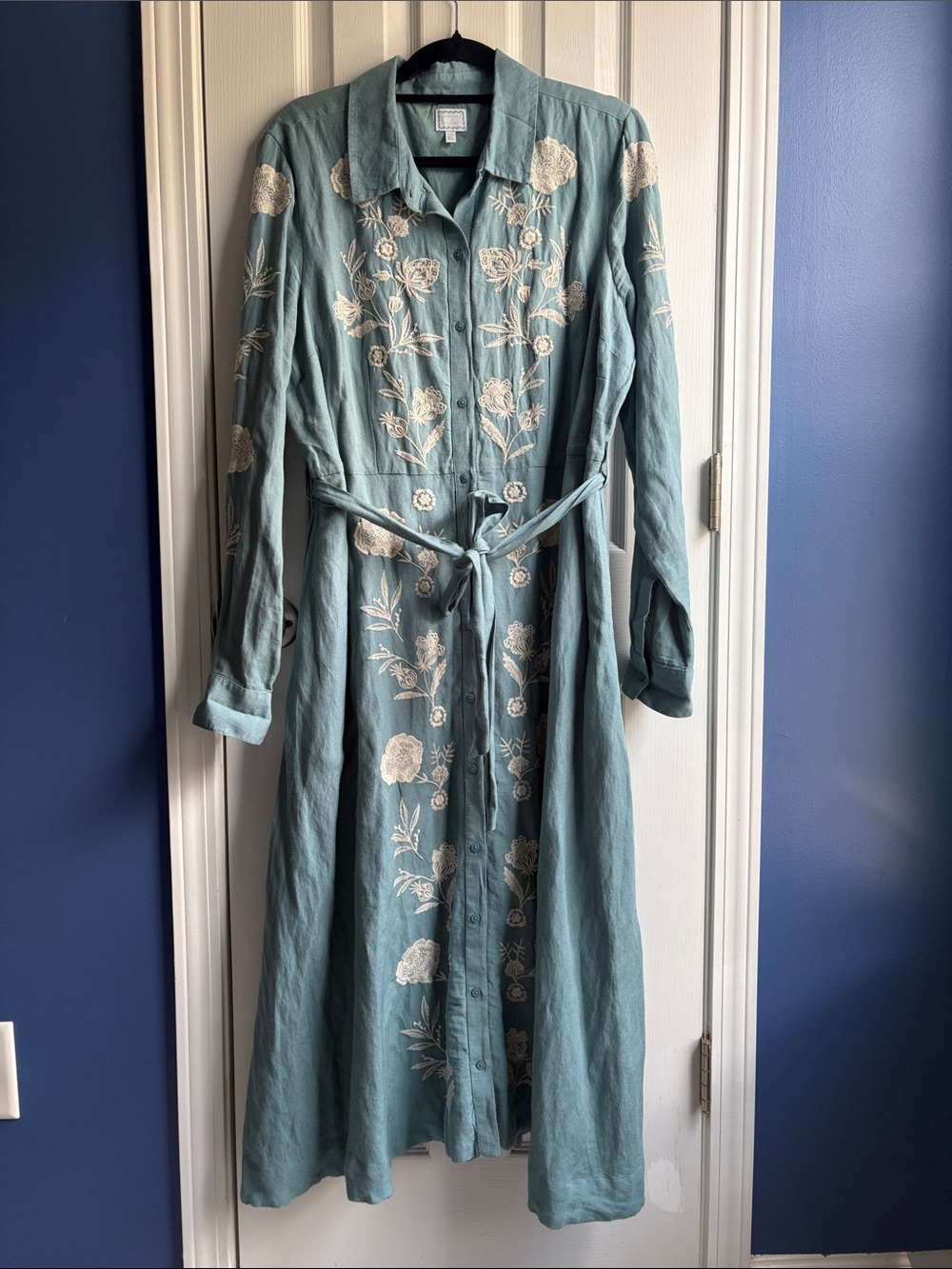 Crown & Ivy Embroidered Teal Button-Front Shirt Dress with Belt Size XL - Picture 3 of 14